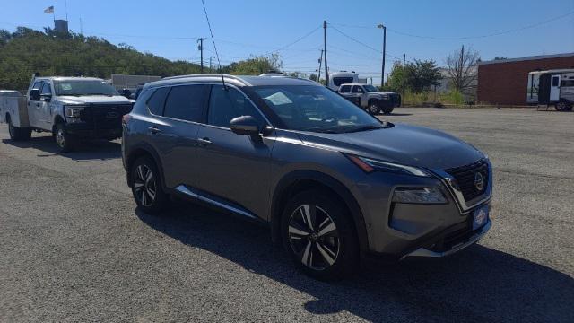 2021 Nissan Rogue Platinum FWD