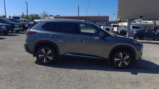 2021 Nissan Rogue Platinum FWD