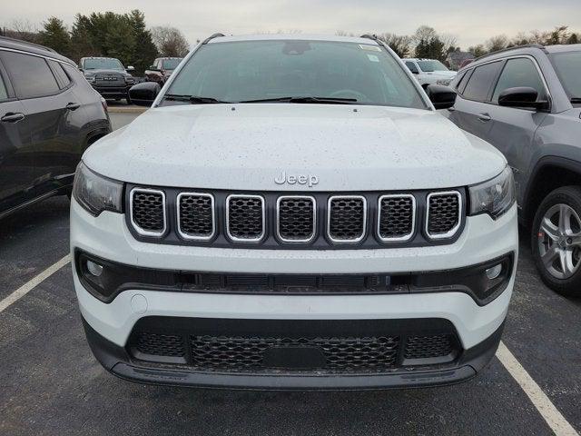 2023 Jeep Compass COMPASS LATITUDE LUX 4X4