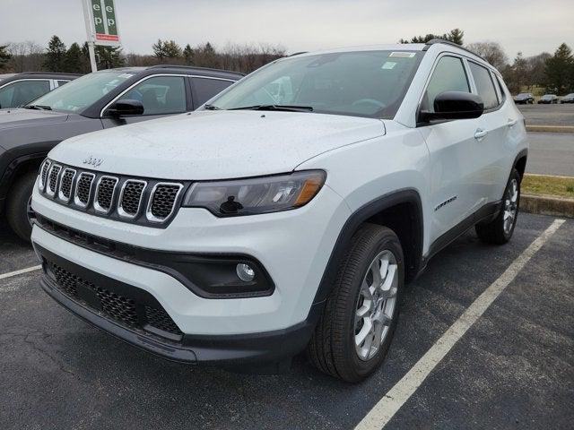 2023 Jeep Compass COMPASS LATITUDE LUX 4X4