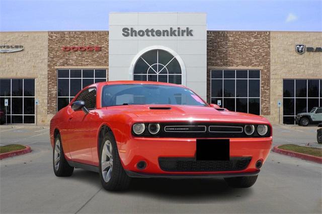 2019 Dodge Challenger SXT