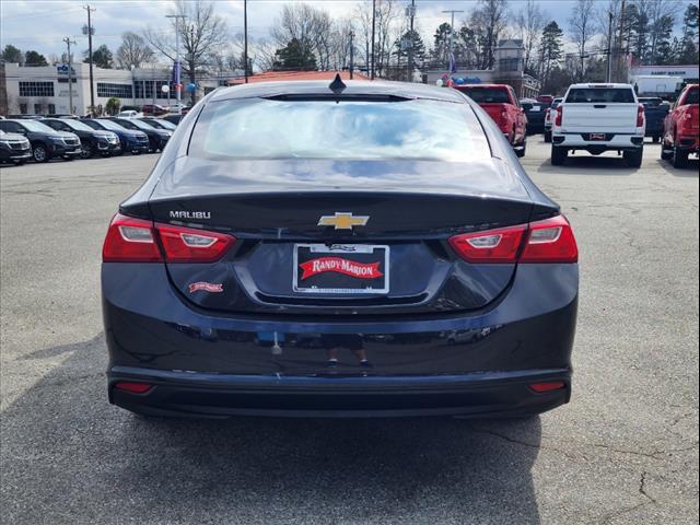 2023 Chevrolet Malibu FWD LS