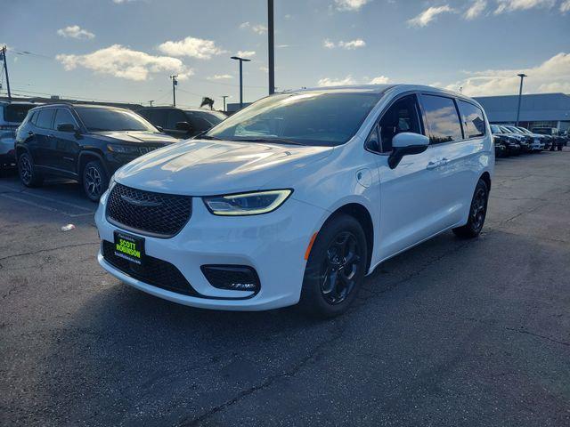 2023 Chrysler Pacifica Hybrid PACIFICA PLUG-IN HYBRID TOURING L 2023 Chrysler Pacifica Hybrid PACIFICA PLUG-IN HYBRID TOURING L