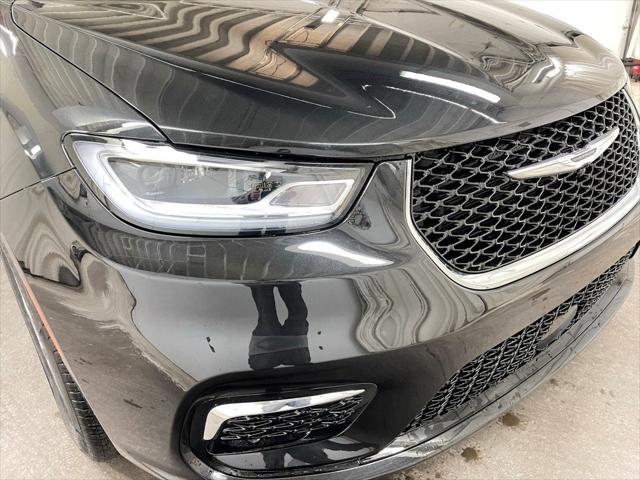 2023 Chrysler Pacifica PACIFICA TOURING L AWD