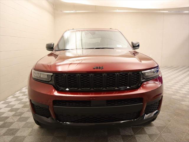 2023 Jeep Grand Cherokee GRAND CHEROKEE L ALTITUDE 4X4