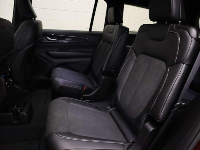 2023 Jeep Grand Cherokee GRAND CHEROKEE L ALTITUDE 4X4