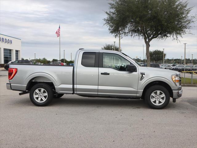 2022 Ford F-150 XLT 2WD SuperCab 6.5' Box (425183)