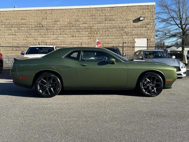 2023 Dodge Challenger CHALLENGER SXT