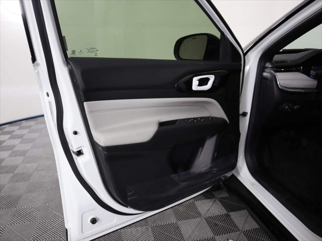 2023 Jeep Compass COMPASS LIMITED 4X4