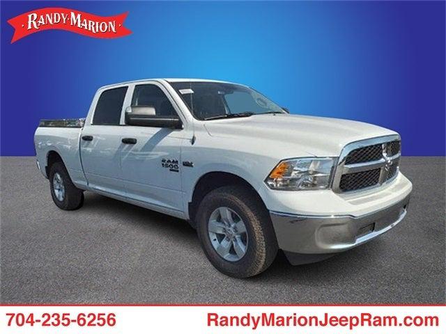 2022 RAM Ram 1500 Classic RAM 1500 CLASSIC TRADESMAN CREW CAB 4X4 64 BOX