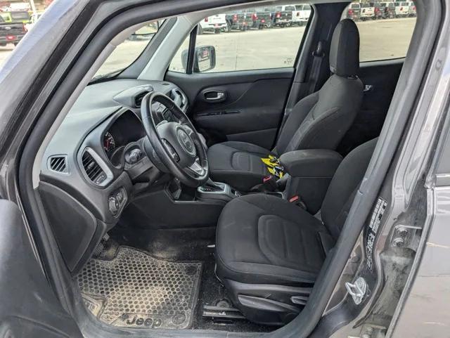 2019 Jeep Renegade Latitude FWD 2019 Jeep Renegade Latitude FWD