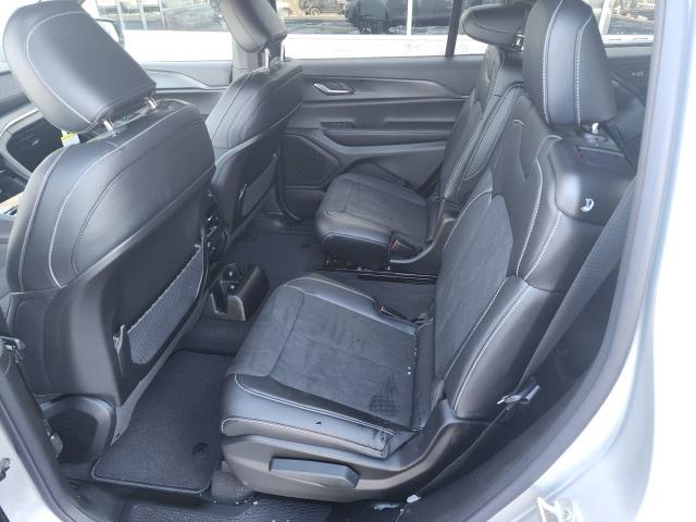 2023 Jeep Grand Cherokee GRAND CHEROKEE L ALTITUDE 4X4