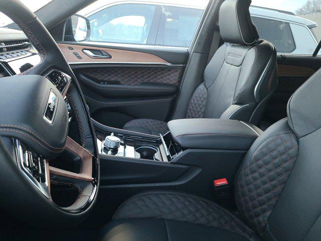 2023 Jeep Grand Cherokee GRAND CHEROKEE L SUMMIT RESERVE 4X4