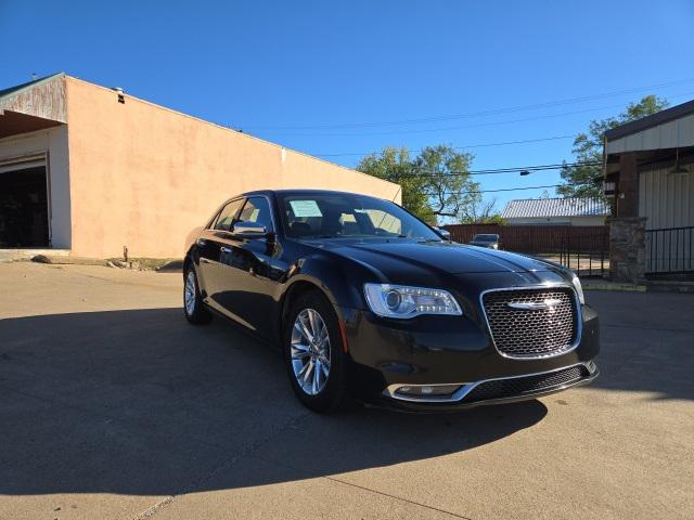 2017 Chrysler 300C 300C