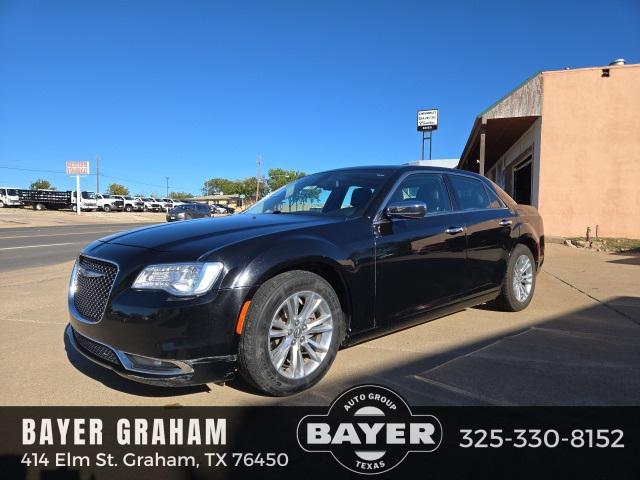 2017 Chrysler 300C 300C