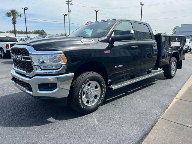 2022 RAM Ram 2500 RAM 2500 TRADESMAN CREW CAB 4X4 8 BOX