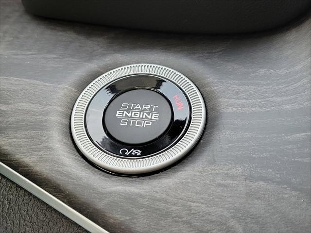 2023 Jeep Grand Cherokee GRAND CHEROKEE LIMITED 4X4