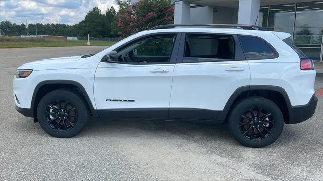 2023 Jeep Cherokee CHEROKEE ALTITUDE LUX 4X4