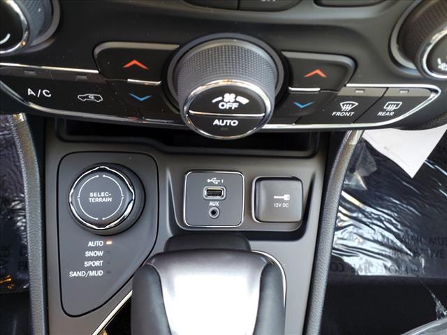 2023 Jeep Cherokee CHEROKEE ALTITUDE LUX 4X4