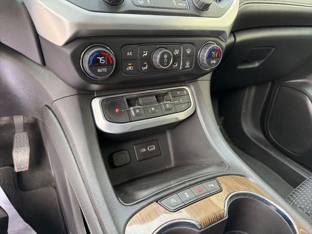 2021 GMC Acadia FWD SLE