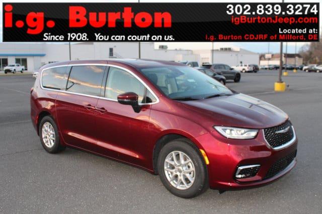 2023 Chrysler Pacifica PACIFICA TOURING L