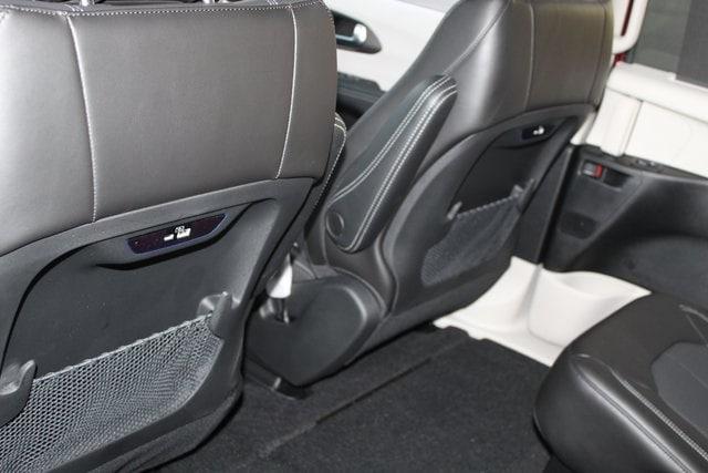 2023 Chrysler Pacifica PACIFICA TOURING L
