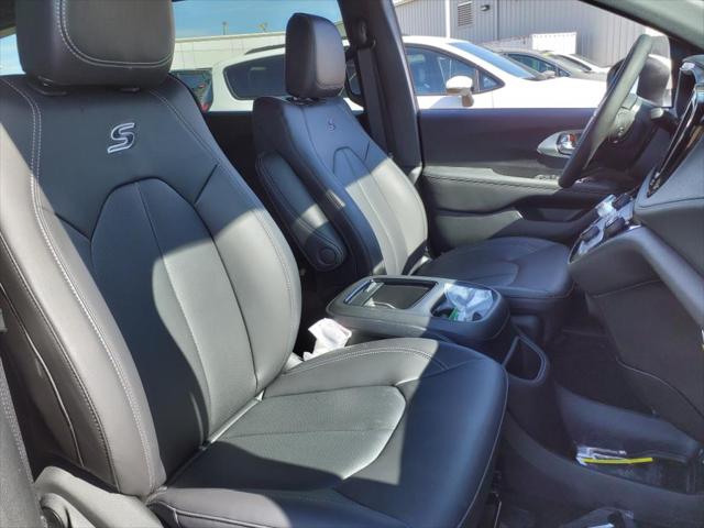 2023 Chrysler Pacifica PACIFICA TOURING L AWD