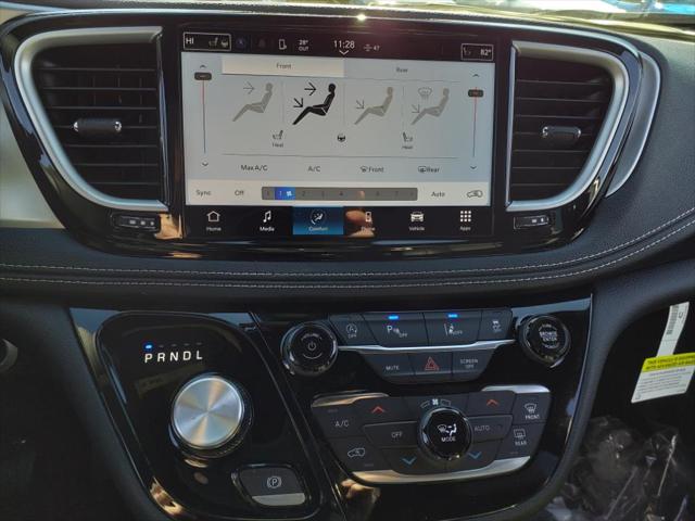 2023 Chrysler Pacifica PACIFICA TOURING L AWD