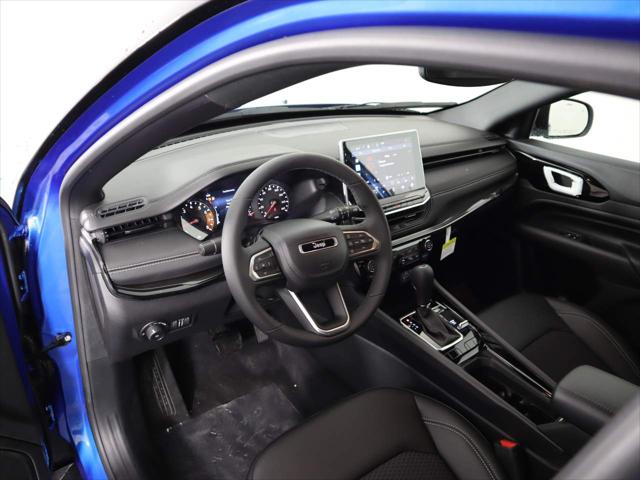 2023 Jeep Compass COMPASS ALTITUDE 4X4