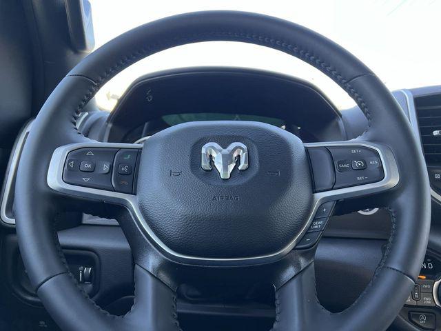 2023 RAM Ram 1500 RAM 1500 BIG HORN QUAD CAB 4X4 64 BOX