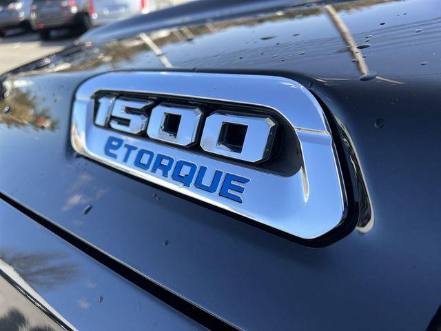 2023 RAM Ram 1500 RAM 1500 BIG HORN QUAD CAB 4X4 64 BOX