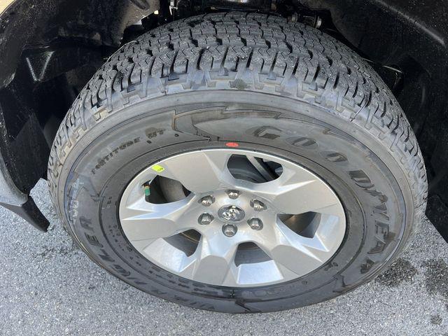 2023 RAM Ram 1500 RAM 1500 BIG HORN QUAD CAB 4X4 64 BOX