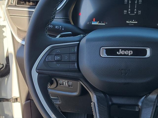 2023 Jeep Grand Cherokee GRAND CHEROKEE L LIMITED 4X4