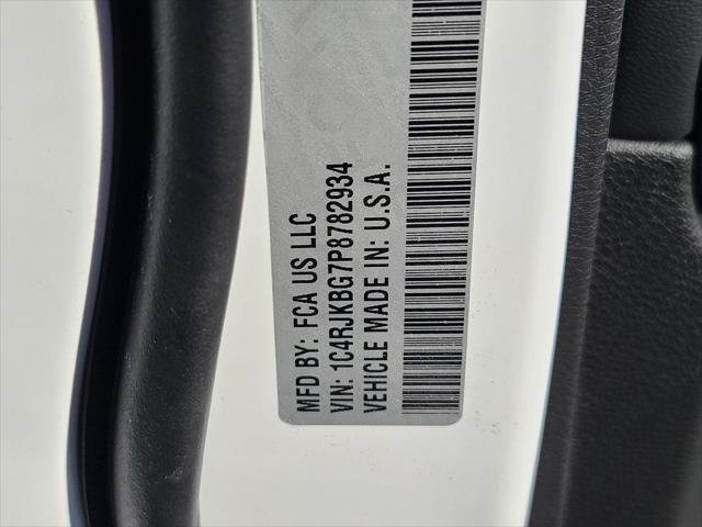 2023 Jeep Grand Cherokee GRAND CHEROKEE L LIMITED 4X4