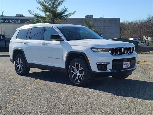 2023 Jeep Grand Cherokee GRAND CHEROKEE L LIMITED 4X4