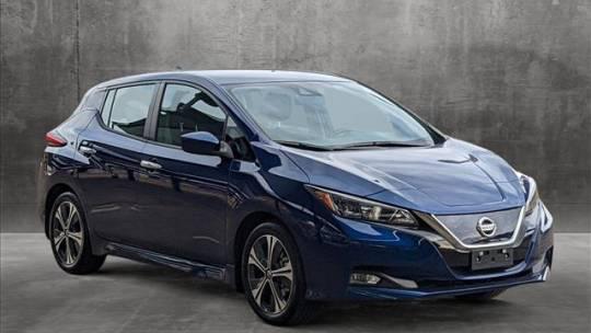2022 Nissan LEAF SV 40 kWh