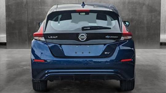 2022 Nissan LEAF SV 40 kWh