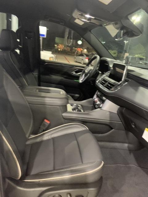 2023 GMC Yukon XL 2WD SLT