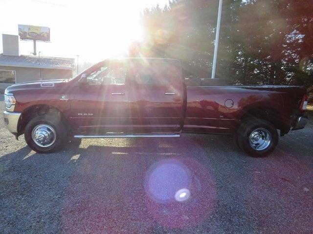 2019 RAM 3500 Big Horn Crew Cab 4x4 8 Box