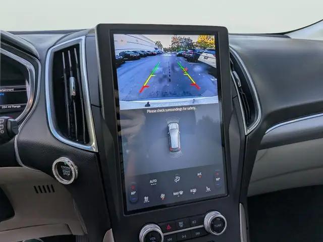 2021 Ford Edge Titanium