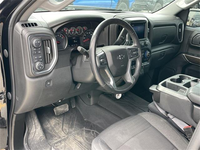 2020 Chevrolet Silverado 1500 4WD Crew Cab Short Bed RST