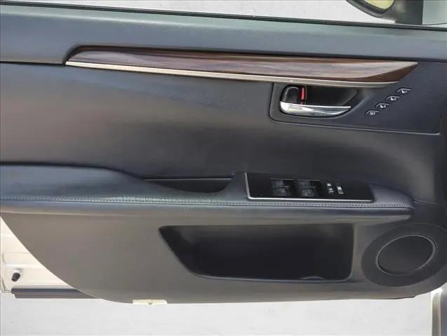 2016 Lexus ES 350 4dr Sdn