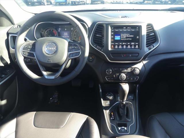 2022 Jeep Cherokee CHEROKEE LATITUDE LUX 4X4