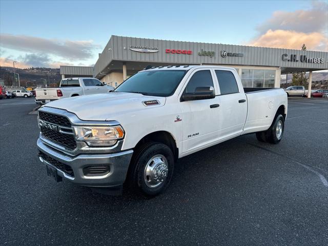 2022 RAM 3500 Tradesman Crew Cab 4x2 8 Box