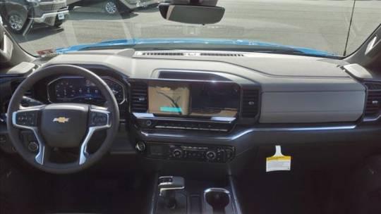 2023 Chevrolet Silverado 1500 4WD Crew Cab Short Bed LTZ