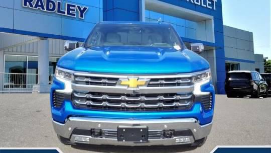 2023 Chevrolet Silverado 1500 4WD Crew Cab Short Bed LTZ