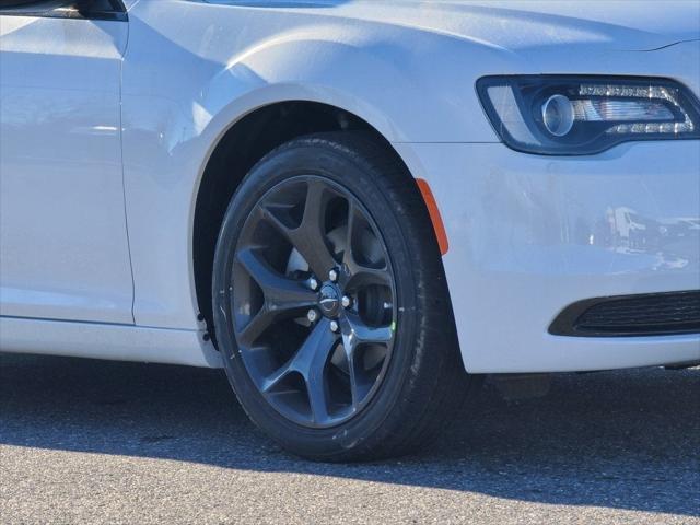 2023 Chrysler Chrysler 300 300 TOURING