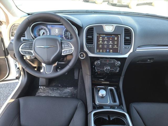 2023 Chrysler Chrysler 300 300 TOURING