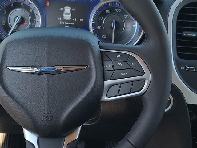 2023 Chrysler Chrysler 300 300 TOURING