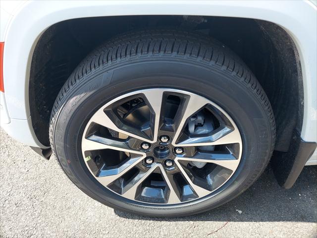 2022 Jeep New Grand Cherokee GRAND CHEROKEE OVERLAND 4X4